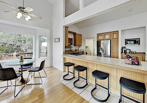 NEW! 'Canyon Cottage' w/ Fire Pit and Game Room!