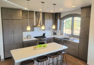 Now Booking! The Best Views on Fairway Mountain