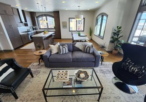 Now Booking! The Best Views on Fairway Mountain