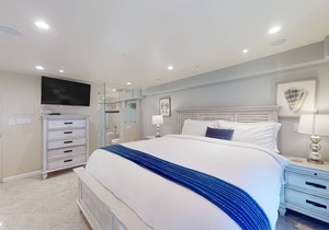 Oceanfront condo with private waterfront patio, washer/dryer, gas grill