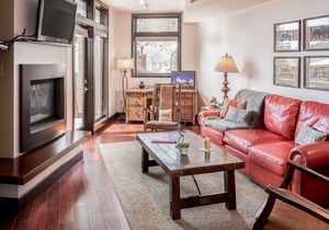 Outpost: Pearl at Jackson Luxury Residence - AC