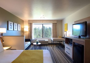 Oxford Suites Spokane Valley