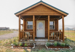 Paradise Valley Cabin by Chico & Yellowstone Park!