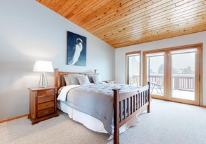 Park Condo 301