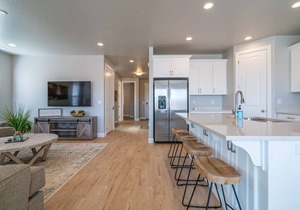 Paseos Place: Spacious new 5BR near Zion Ntnl Park.