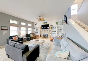 Pirates Beach West | Gated Pool & Hot Tub | Walk to Beach!