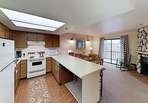 Powder Pointe Condominiums 105A
