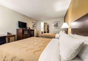 Quality Inn & Suites Lacey