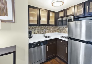 Queen Studio | 24-Hour Business Center, Fitness Center + Free Daily Breakfast