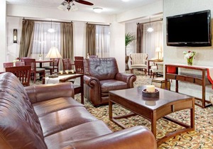 Ramada by Wyndham West Memphis