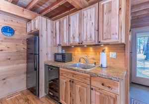 RANC16 - Cozy Cabin, Community Pool