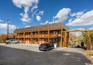 Rodeway Inn Pronghorn Lodge