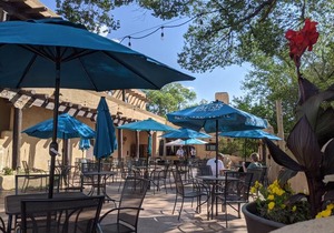 Sagebrush Inn & Suites