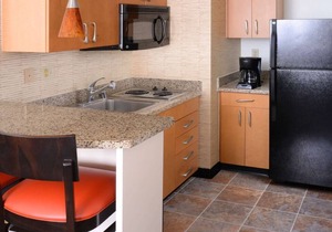 Short Drive to Dallas Love Field Airport and The Galleria Dallas! FREE Parking!