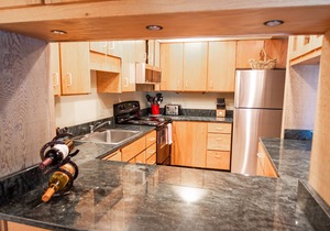 Ski In, Family Sized Teton Village Townhouse