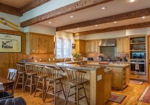 Ski-in, Ski-Out, Hot Tub, Granite Ridge Home in Teton Village