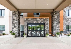Sleep Inn & Suites West Des Moines near Jordan Creek