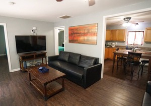 Spacious Two-Bedroom House with Lake Views