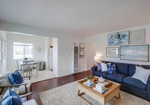 Steps to Ocean + Bright Top Level Unit + Sun Deck