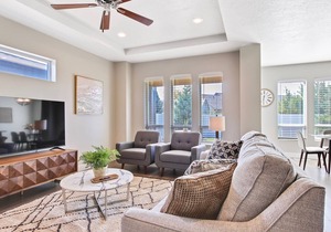 Stunning Meridian 3 Bedroom Custom Home in Central Meridian