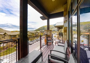 Stylish New-Build Condo | 2 Suites, Pool & Hot Tub | Walk to Cabriolet Lift