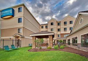Suite in Davenport | Free Breakfast, Free Wi-Fi