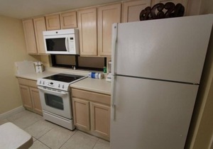 Sunny Royale Beach & Tennis Resort 2BR Condo with Outdoor Pool