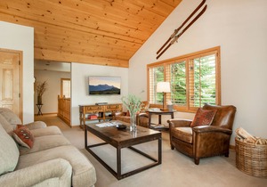 Teton Pines Country Club Townhome Hollyhock: 3 BR, 3.5 BA Townhouse in Wilson, Sleeps 6