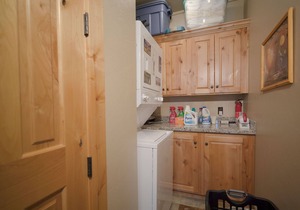 Teton Springs Condo #307 in Victor w/A/C, W/D, WiFi, Balcony, Grill & Garage
