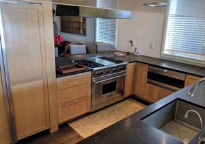 "The" Seattle View & 5-Star Luxury