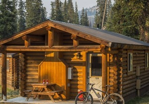 Three Fantastic Cottages, Located Near All the Excitement w/ Parking!