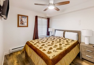 Top-Floor Snowcrest Condo | Fireplace, Pool & Hot Tub | Walk to Slopes & Bus