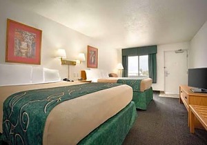 Travelodge by Wyndham Cheyenne