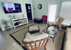 Tropical condo with POOL & close to the BEACH!