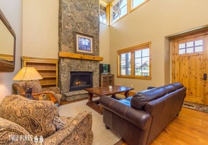 Trotwood Townhome Cozy up to the Fireplace on a Snowy Night!