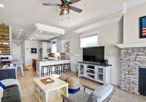 Upper level beachfront condo w/incredible views, gas fireplace, decks, & W/D