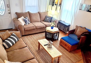 Vin's Place (Downtown Oberlin College)