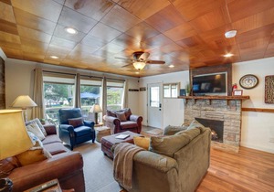 Waterfront Monticello Home with Fire Pit and Deck!