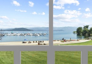 Waterfront w/Hideaway Bunk - Seasons at Sandpoint