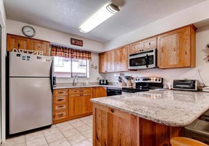 Winterpoint 22 is close to Peak 8 and 9, walk to town!