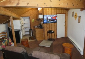 Yellowstone One Bedroom Apartment. Just 1 Mile From Yellowstone's Main Entrance