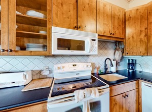 Bay Point Hillside | Whitefish