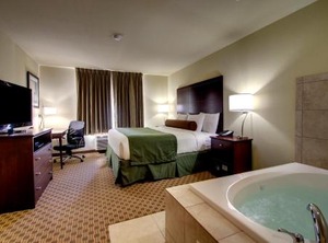 Cobblestone Inn Carrington | Carrington