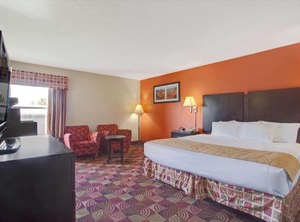 Days Inn | Tougaloo