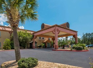 Hampton Inn Springs | Diamondhead