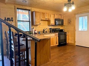 Honeymoon Hideaway | Gatlinburg - Pigeon Forge
