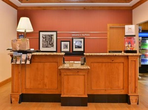 Hampton Inn Suites Buffalo | Buffalo