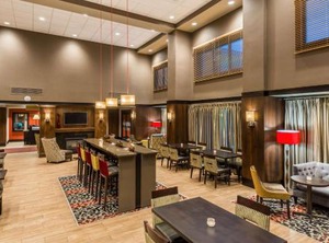 Hampton Inn | Polaris