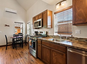 Parkside Bungalow | Dover Bay