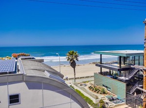 Ocean Breeze | Central Mission Beach